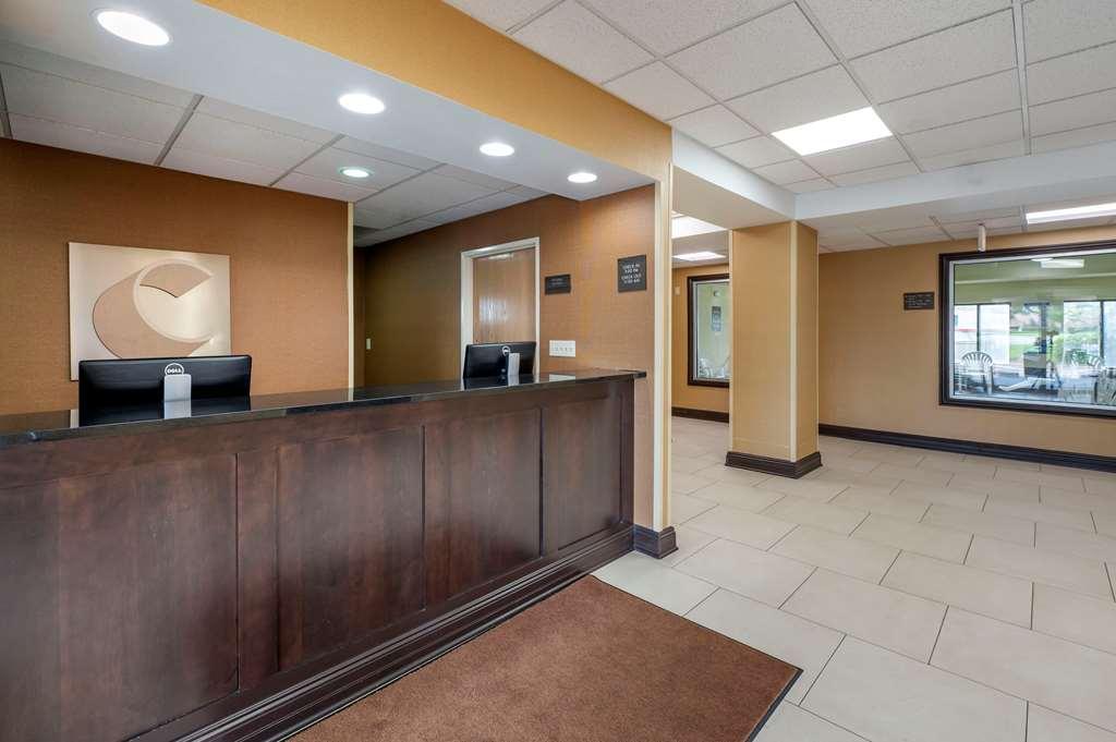 Comfort Inn East Indianapolis Interior photo