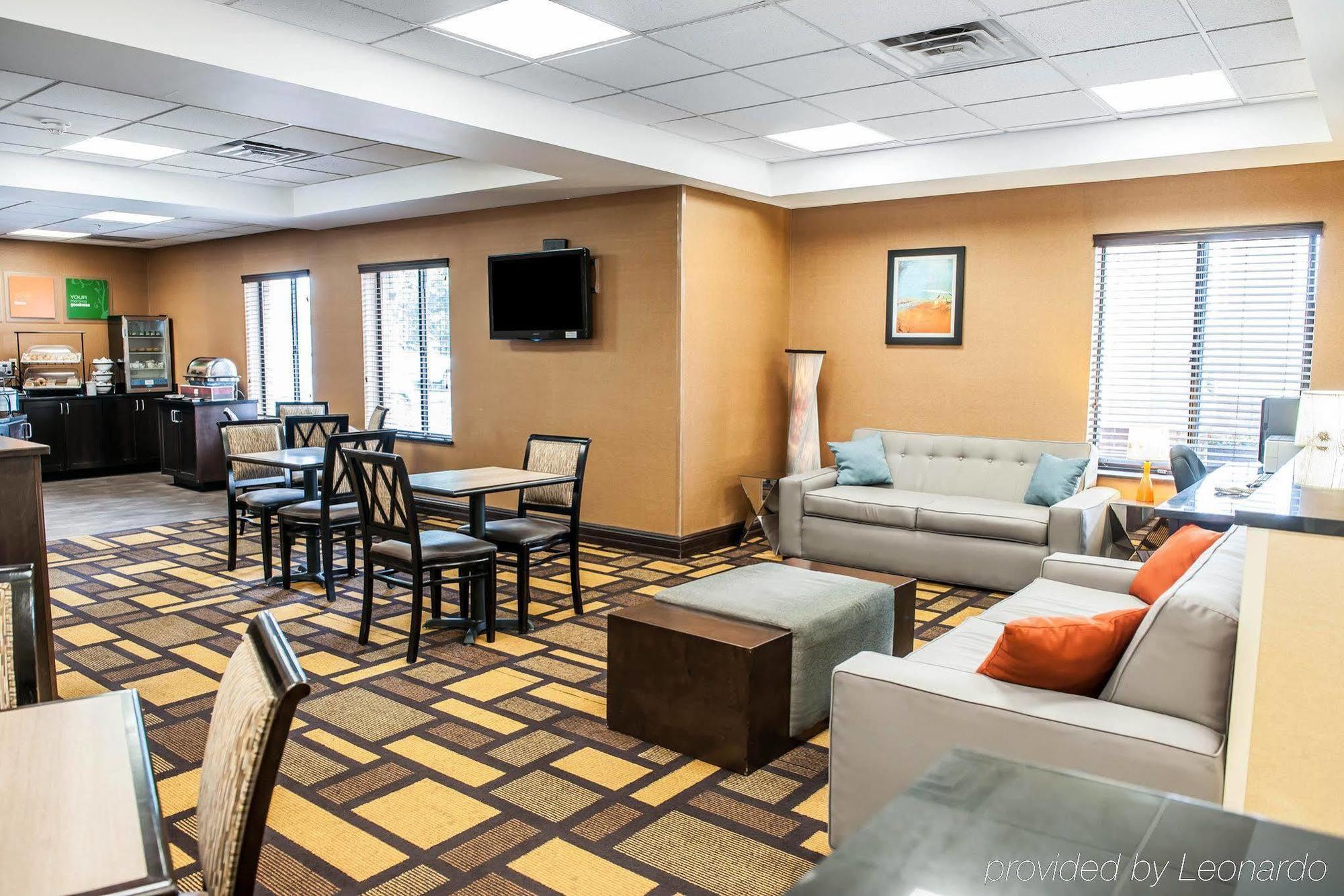 Comfort Inn East Indianapolis Exterior photo